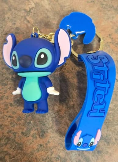 Porte-clés Stitch Bleu Debout en PVC